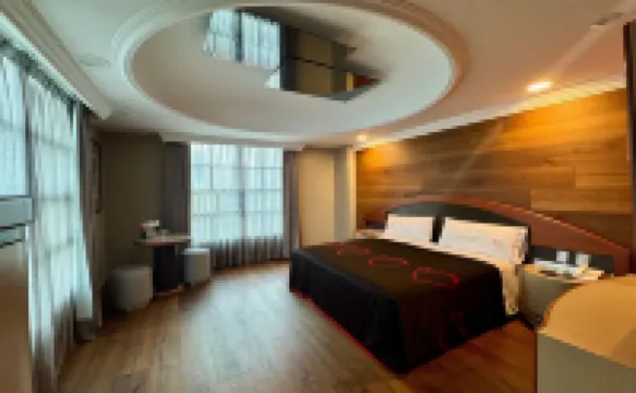 Hotel Plaza Belices - Solo Adultos Hotel in zona Teatro Fernando Soler