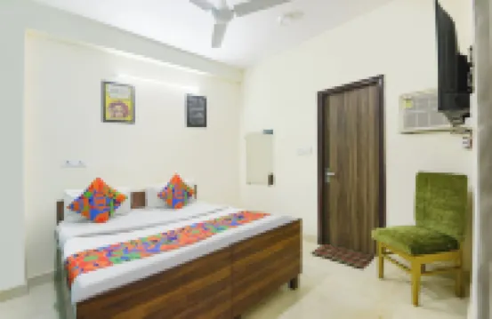 Via Anmol Residency Hotels near Shri Aadya Katyayani Shaktipith Mandir, Delhi