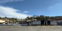 Travelodge by Wyndham Ruidoso - parking