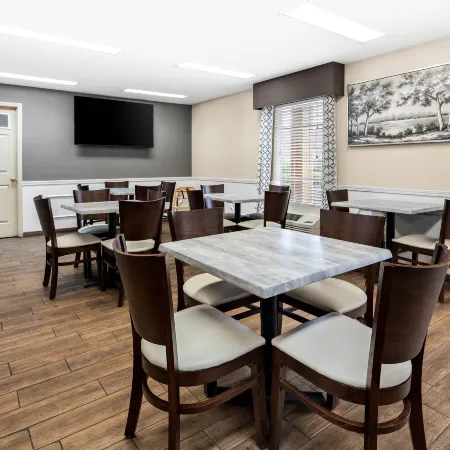 Quality Inn Decatur River City