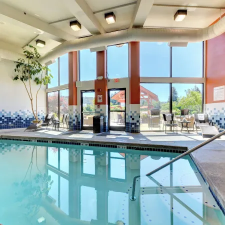 The Lodge at Roseburg