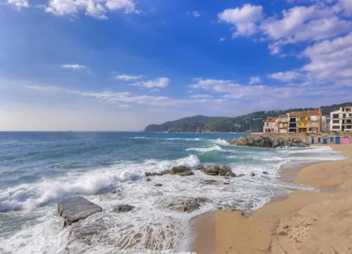 Tent Lodge in Begur Near Costa Brava Beach