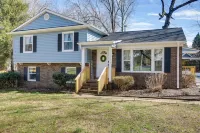 Sunny Family Home, 3 Mi to High Point Market! - 3-Star