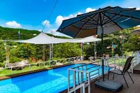 Baramheunjeok Glamping Caravan