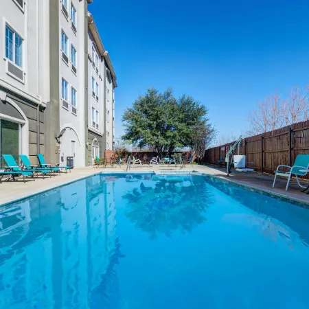La Quinta Inn & Suites by Wyndham Paris