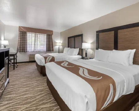 Quality Inn & Suites Hotels in South Fork