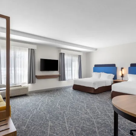 Hampton Inn & Suites Chicago Deer Park