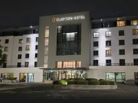 Clayton Hotel Dublin Airport Central Các khách sạn gần Cao đẳng Trinity