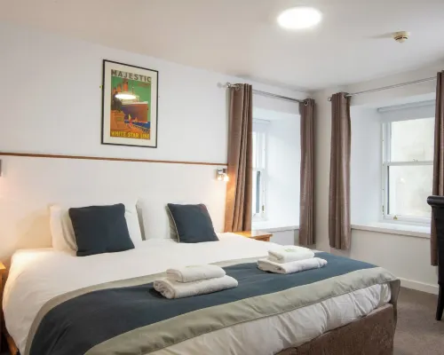 Ferry Inn Hotels in Stromness
