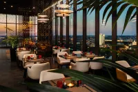 DoubleTree by Hilton Minsk - servizio colazione