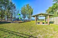Steps to Ocean and Bay Bradenton Beach Townhome! - 무료 와이파이