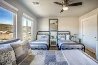 Curtis Ladera Home - Balcony