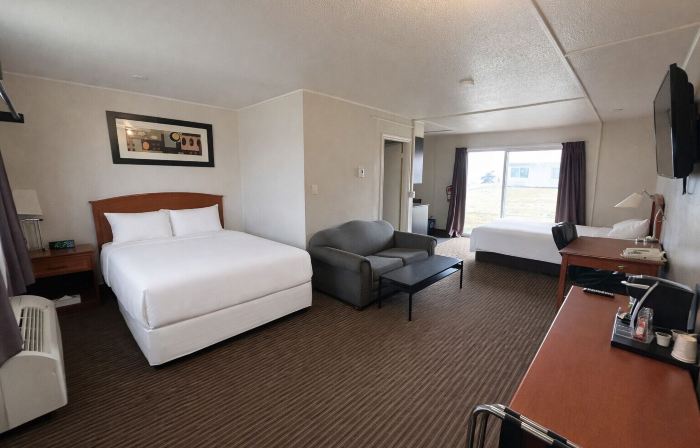 Northern Lights Inn & Suites