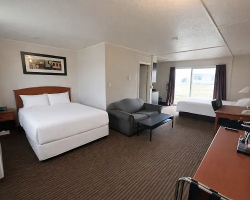 Northern Lights Inn & Suites Hotels in Valleyview