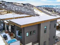 Apex Ridge Retreat by Avantstay Private Hot Tub + Fireplace + Mountain Views + Near Deer Valley East Hotels in Hideout