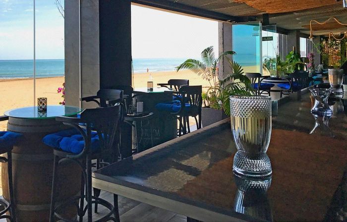 Lloyds Beach Club