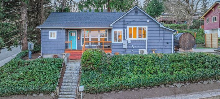 Walk to Shipyard: Bremerton Home w/ Patio! Hotels in Kitsap County