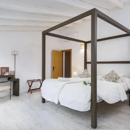 Hotel Moscari by CheelHotels