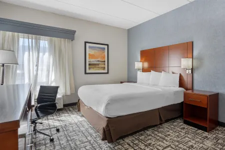 Best Western Plus Fresno Airport Hotel