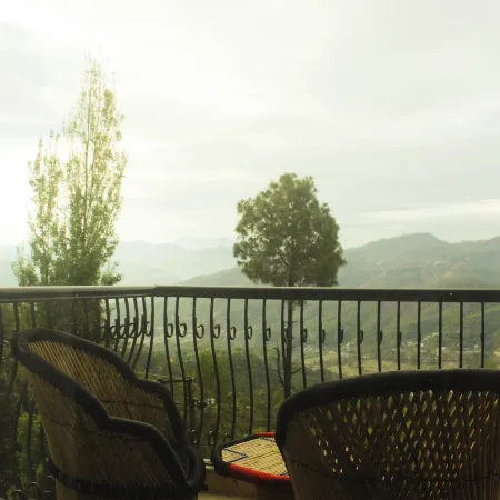 Samar Villa by Trayati Stays, Kasar Devi, Binsar Wildlife Sanctuary