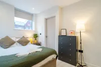 Leeds City-centre 1-bed With Private Roof Terrace - Balkoner