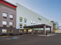 Wingate by Wyndham Jackson Hotels in Jackson