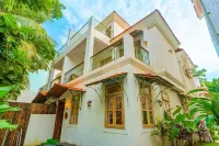 ELIVAAS Amayah Vayu 6 BHK Villa