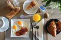 Logis Hôtel le Relais - breakfast