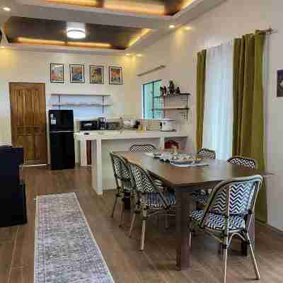 Matahom Forest House by Araw Residences Rooms