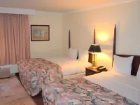 Merced Inn & Suites Hotels in Merced