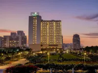 Lemon Tree Suites, Gurugram Hotels near Leopard trail