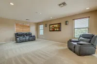 5 Mi to San Tan Mtn: San Tan Valley Group Getaway! - Homestays
