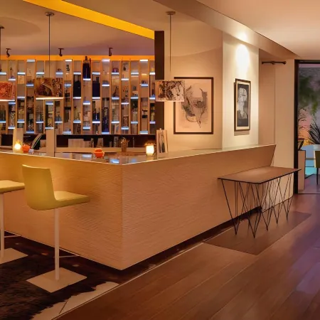 Bab Hotel