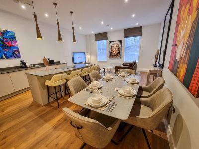 Luxury Altrincham Flat by City SuperHost