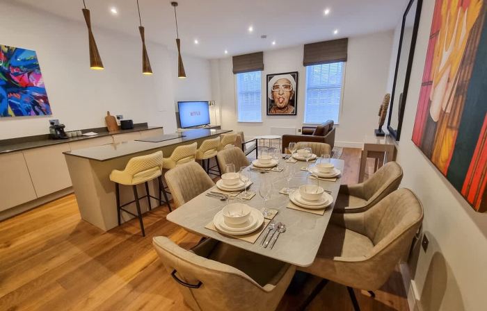 Luxury Altrincham Flat by City SuperHost