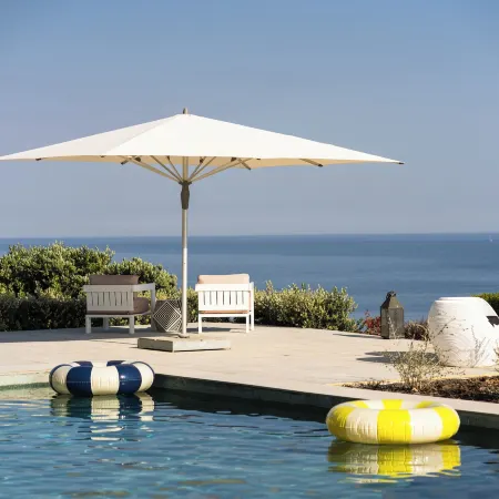 Casa Pôr do SAL - Boutique Guesthouse with Heated Pool & Sea Views
