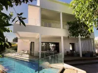 Carthage Villa 3BR Luxury Pool Garden - Villas