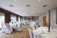 Macdonald Berystede Hotel and Spa - Wifi