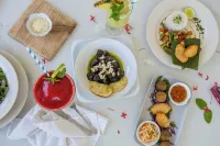 El Encuentro Surf Lodge - breakfast
