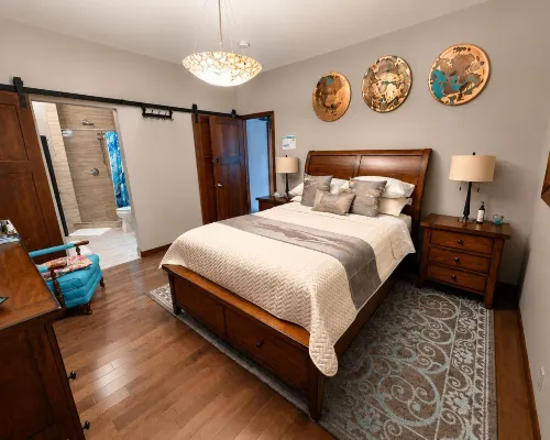 Stay549 Hotels near Assiniboia Downs