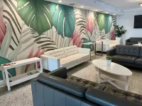 Collins Hotel Hotels near Mid-Beach
