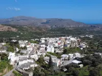 Private Studio Retreat in Zakros, Crete With Scenic Views Ξενοδοχεία στην πόλη Σητεία