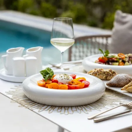 Hi Hotels Sirmione - Lakeview Pool