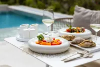 Hi Hotels Sirmione - Lakeview Pool - Desayuno