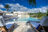 Calabash Hotel - 5-Star