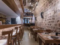 10GR Boutique Hotel & Wine Bar Hotels near Clock Tower