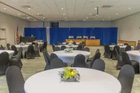 Beachside Hotel & Suites - breakfast