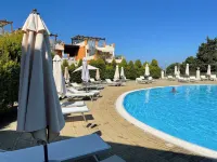 Italian Charm, Modern Elegance in Pizzo - piscina