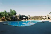 Camela Hotel & Resort - Rooftop Pools