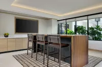 Marriott Park Ridge - Barer